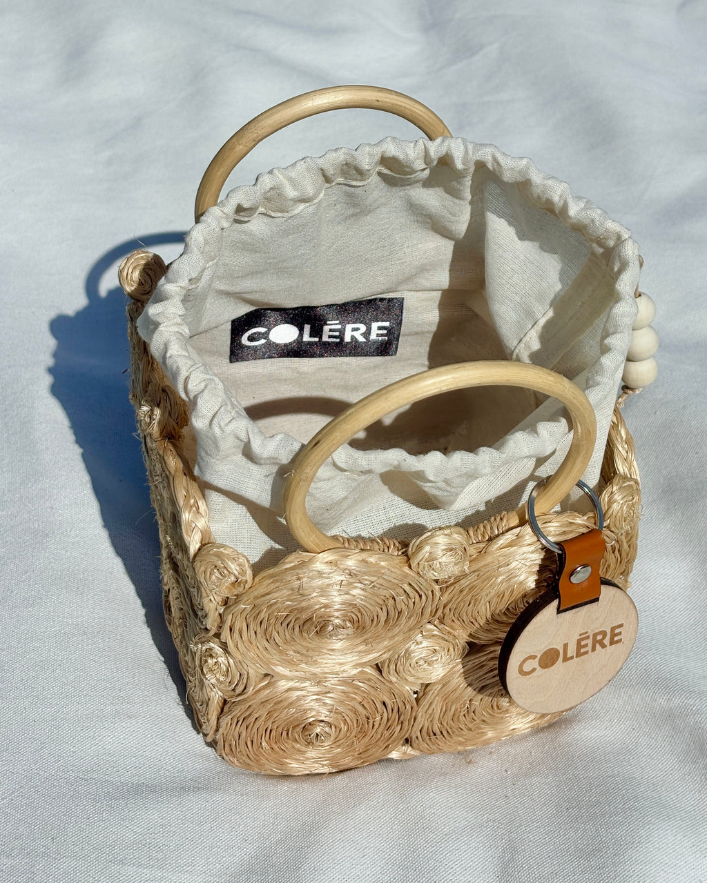 Colō Colēre · Hand-Braided Abaca · Crossbody Bag