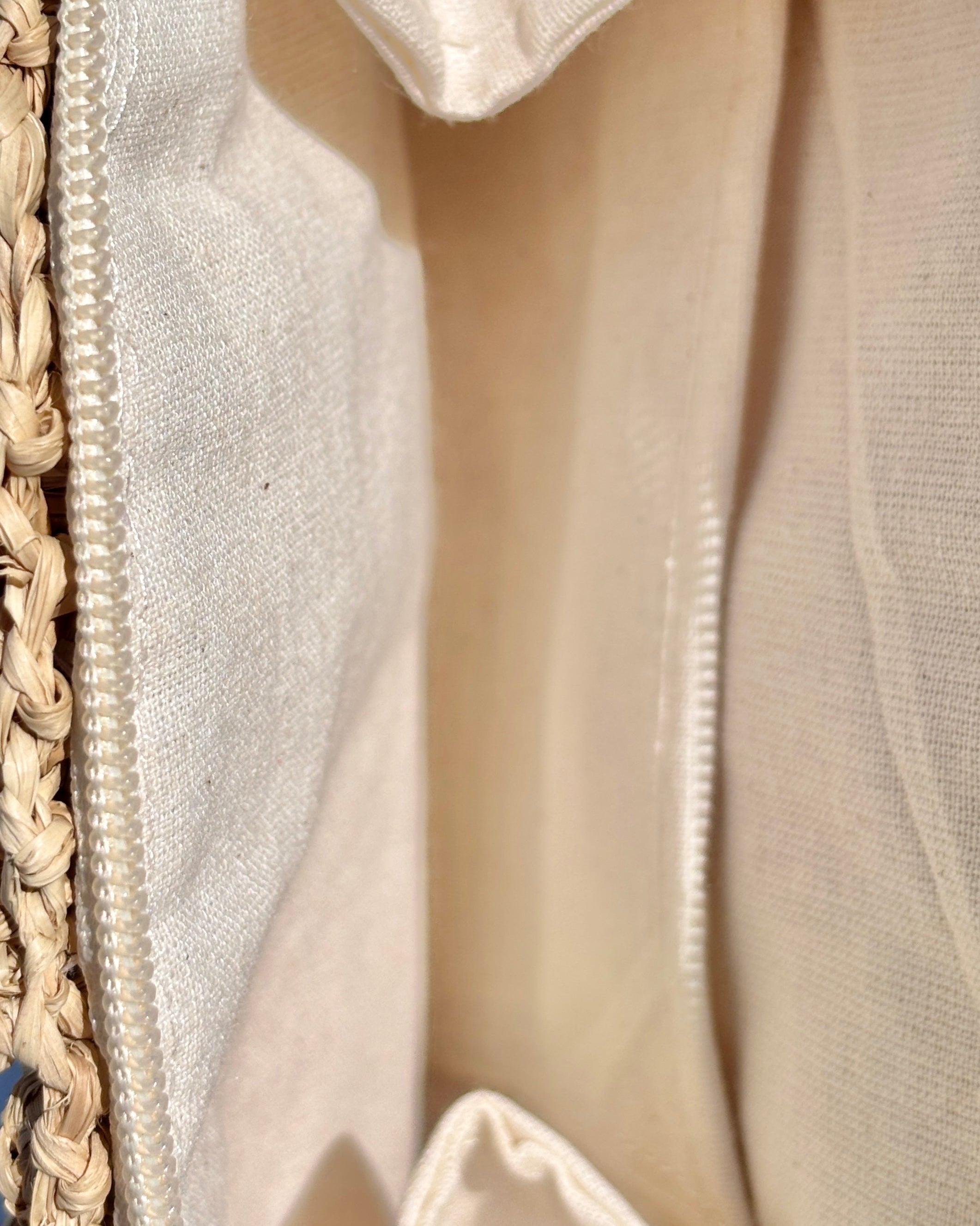 DMC Clutch · Raffia